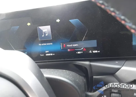 2025 BMW I4 Gran Coupe M50 z USA, uszkodzony, nr VIN WBY33HD01SFU77984